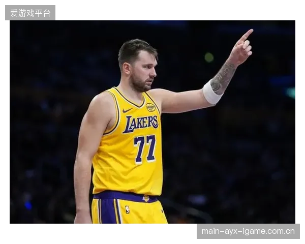 东契奇里夫斯62分秀：NBA历史上的绝世演出